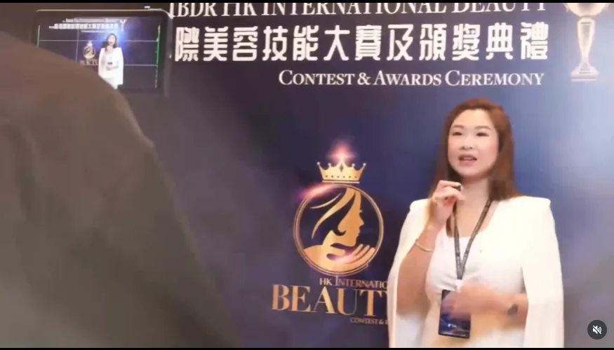 Founder Iris at the IBDR awards ceremony