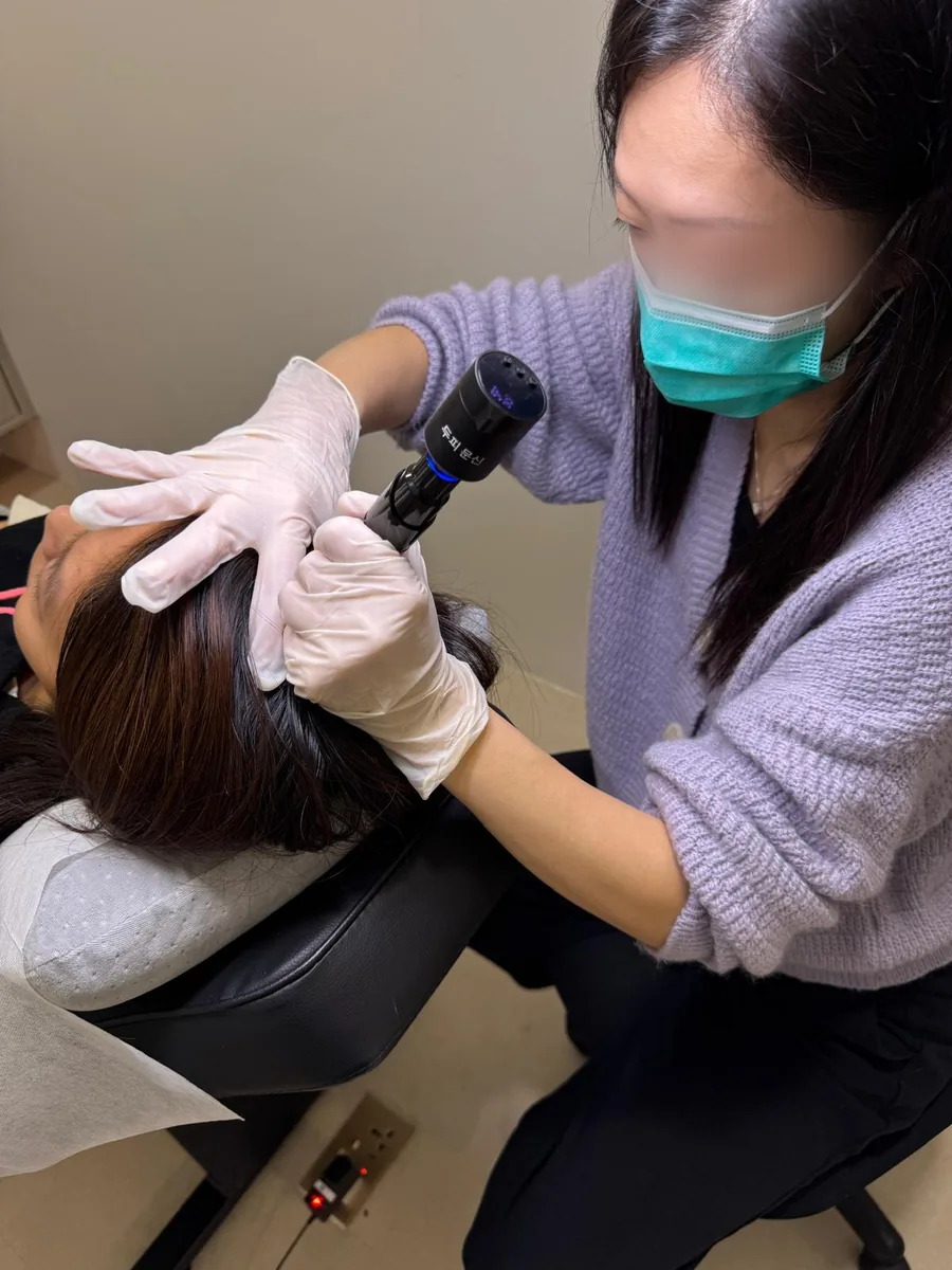 A student performing SMP on a model